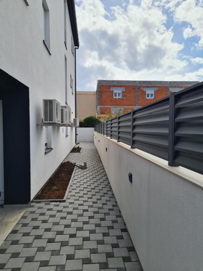 Vila Slavica Vir Eksteriør billede